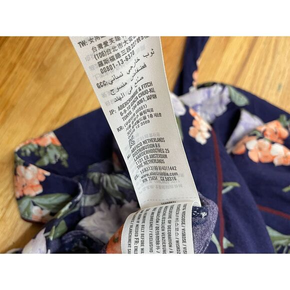 Abercrombie & Fitch Women's Romper One-Piece Mini Wrap Top Belted S Blue Floral - Picture 3 of 10